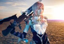 剑与远征怎么移散英雄